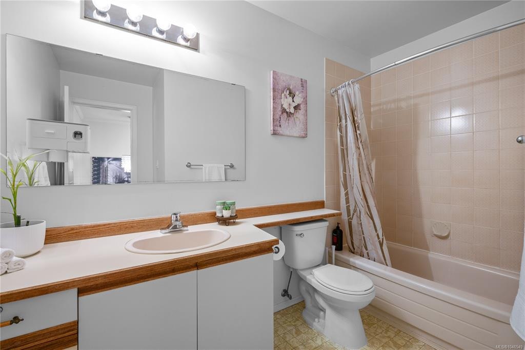 32-1287 Verdier Avenue, Central Saanich, BC, V8M 1H1 - 32