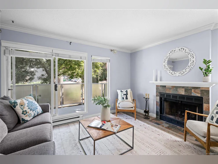 214-2520 Wark Street, Victoria, BC, V8T 5G6 - 5
