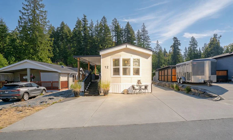 12-525 Jim Cram Drive