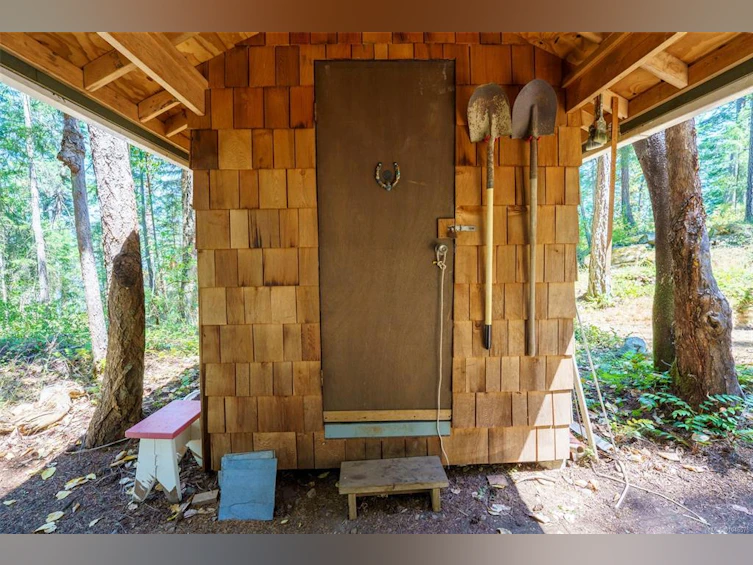 Lt 1 NE Ruxton Island, Ruxton Island, BC - 34