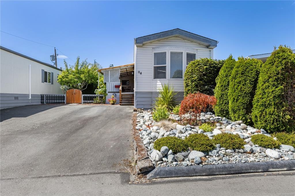 94-7701 Central Saanich Road, Central Saanich, BC, V8M 2B6