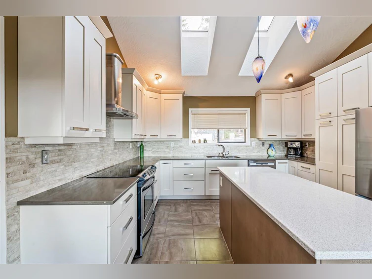 3475 Blue Sky Place, Colwood, BC, V9C 3N5 - 10