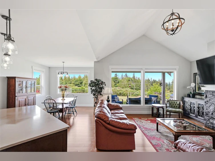 3861 Creekside Drive, Bowser/Deep Bay, BC, V0R 1G0 - 20