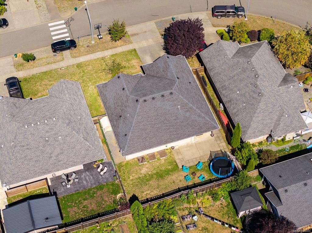 3351 Coniston Crescent, Cumberland, BC, V0R 1S0 - 43