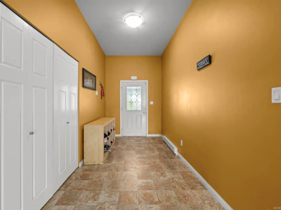 3351 Coniston Crescent - 3