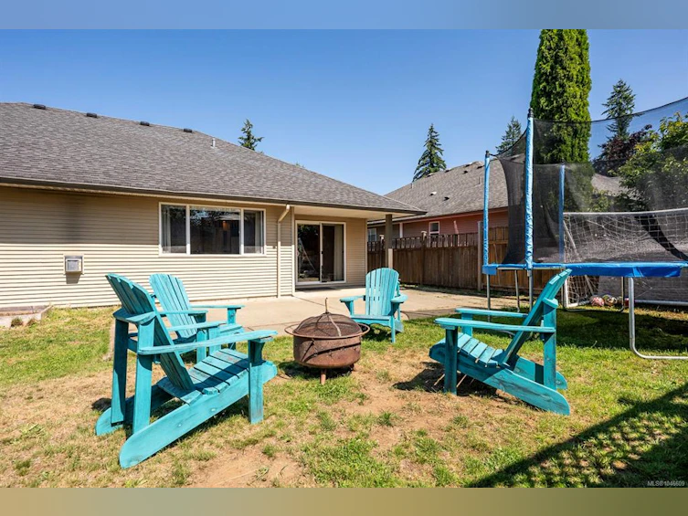 3351 Coniston Crescent, Cumberland, BC, V0R 1S0 - 39