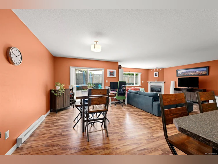 3351 Coniston Crescent, Cumberland, BC, V0R 1S0 - 18