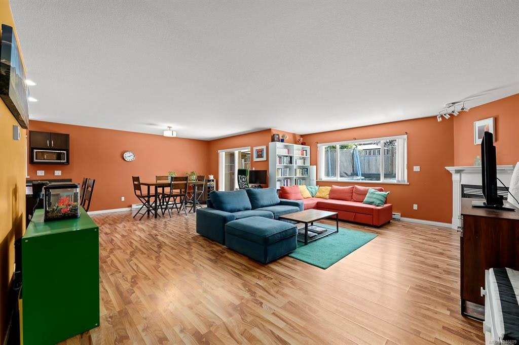 3351 Coniston Crescent, Cumberland, BC, V0R 1S0 - 16