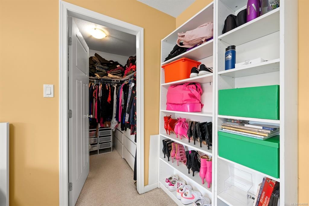 3351 Coniston Crescent, Cumberland, BC, V0R 1S0 - 10