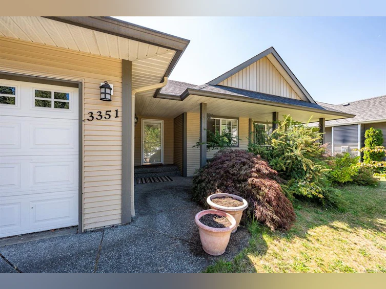 3351 Coniston Crescent, Cumberland, BC, V0R 1S0 - 2