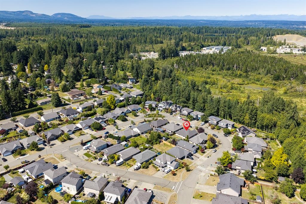 3351 Coniston Crescent, Cumberland, BC, V0R 1S0 - 46