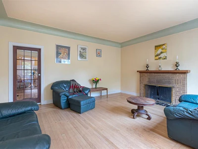 1467 Bay Street - 5