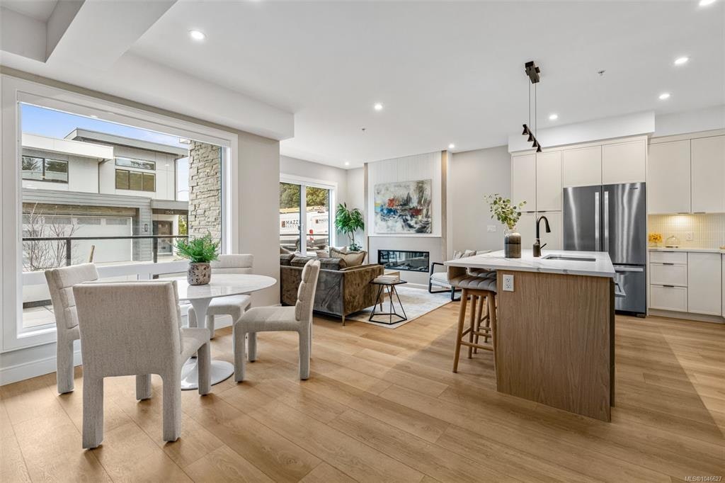 2511 Bronzite Place - 4