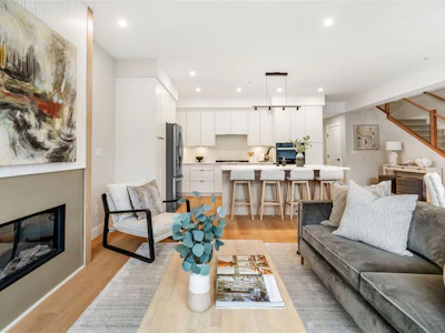 2511 Bronzite Place - 2