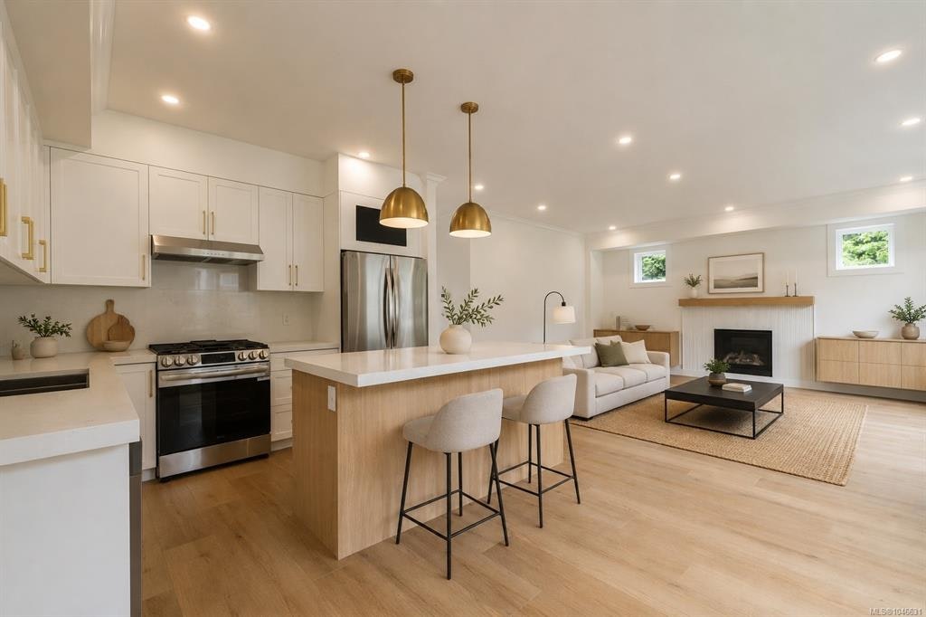 561 Belford Place - 2