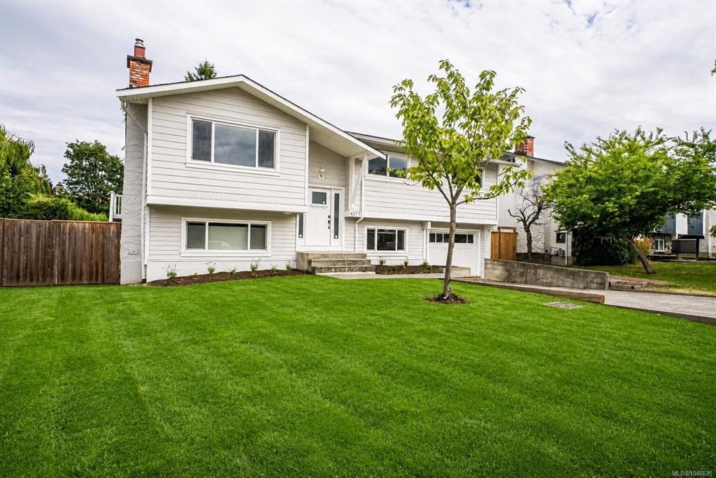 4377 Fieldmont Place, Saanich, BC, V8N 4Z4
