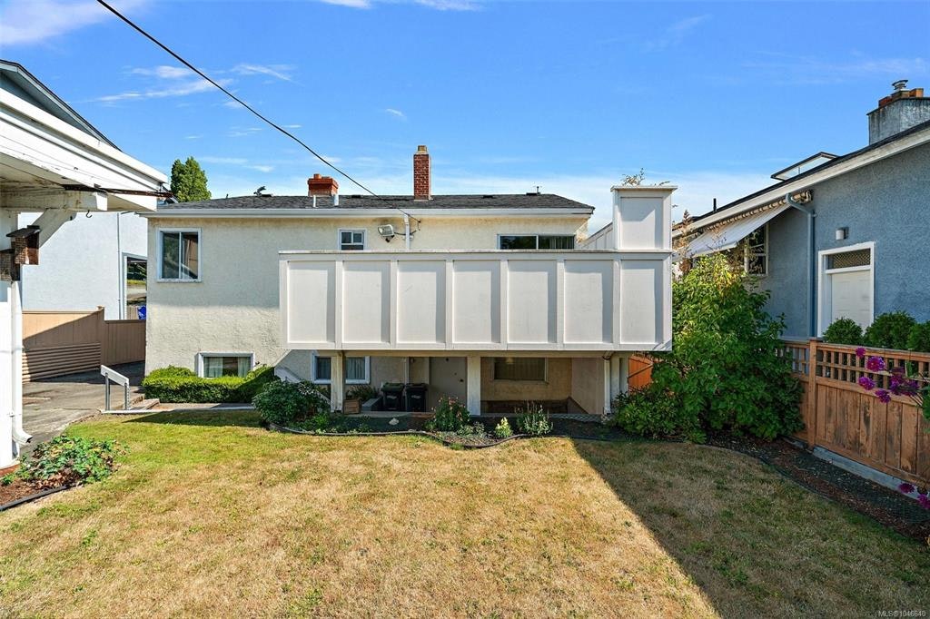 935 Inskip Street, Esquimalt, BC, V9A 4J6 - 13