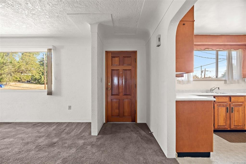 935 Inskip Street - 3