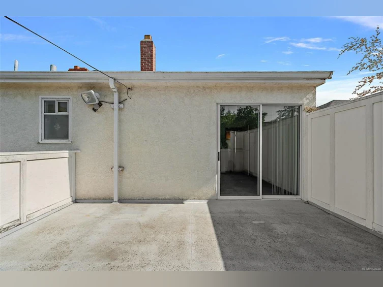 935 Inskip Street, Esquimalt, BC, V9A 4J6 - 11