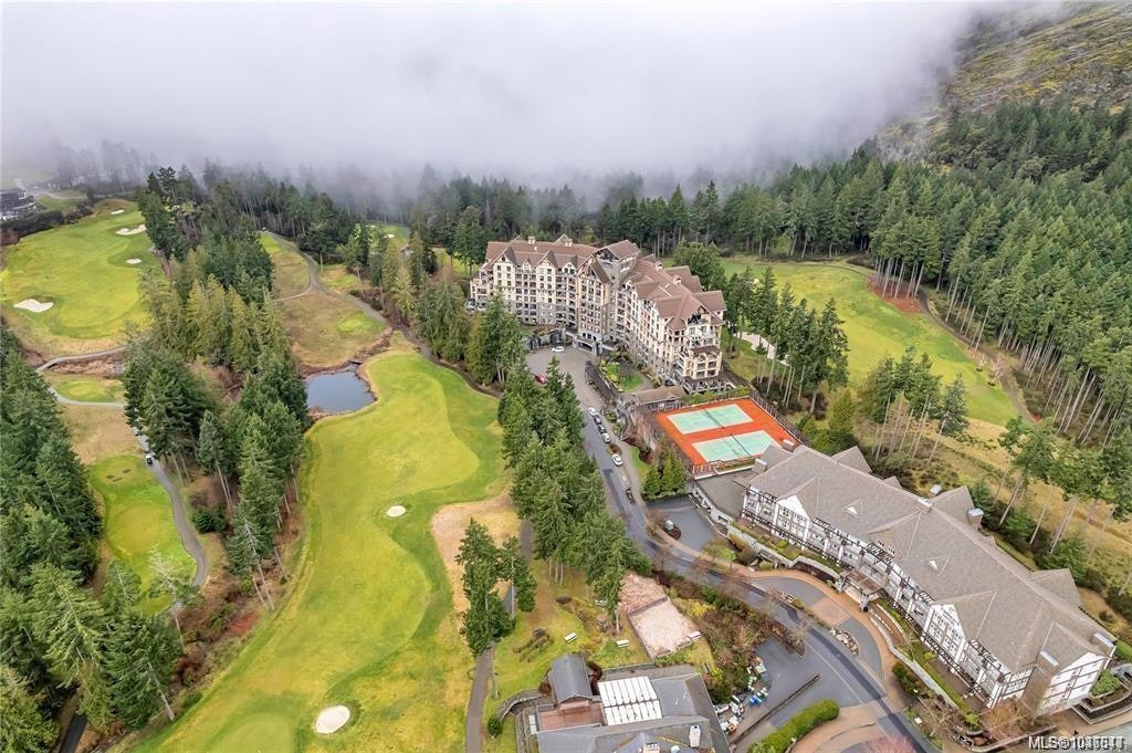 306-308B-1376 Lynburne Place, Langford, BC, V9B 6S1