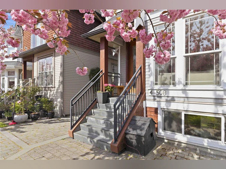 4-508 Pendray Street, Victoria, BC, V8V 0A9 - 3