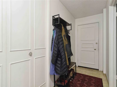 211-964 Heywood Avenue - 5