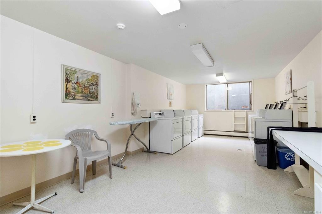 211-964 Heywood Avenue, Victoria, BC, V8V 2Y5 - 29