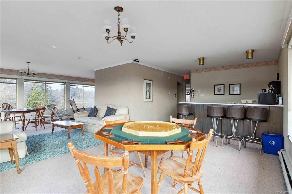 211-964 Heywood Avenue, Victoria, BC, V8V 2Y5 - 24