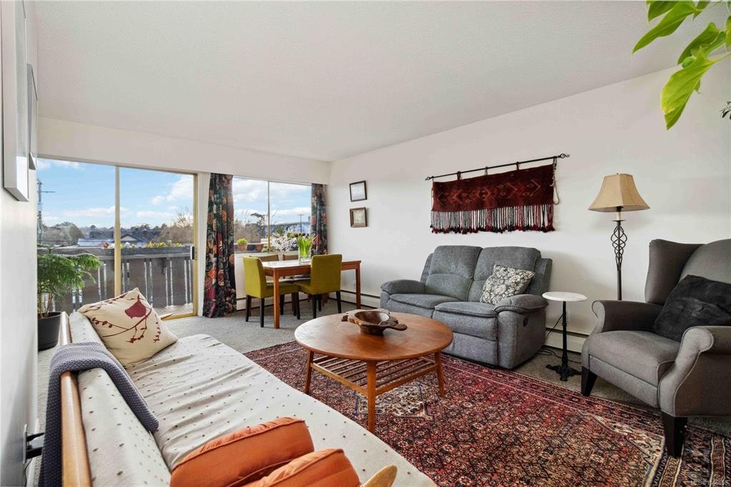 211-964 Heywood Avenue - 2