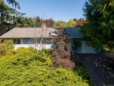 2611 Bruce Road - 2
