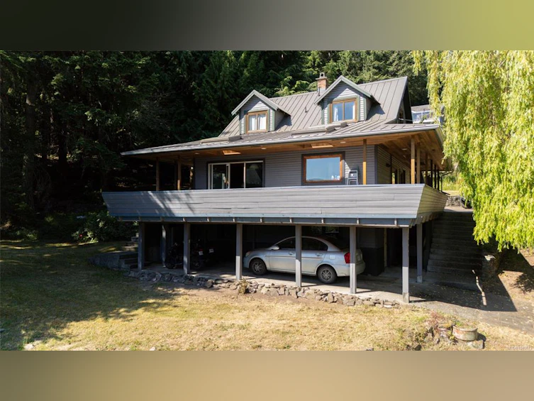 1038 Redcap Street, Duncan, BC, V9L 5X8