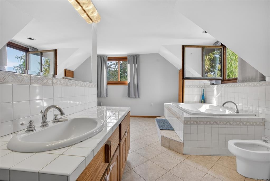 1038 Redcap Street, Duncan, BC, V9L 5X8 - 37