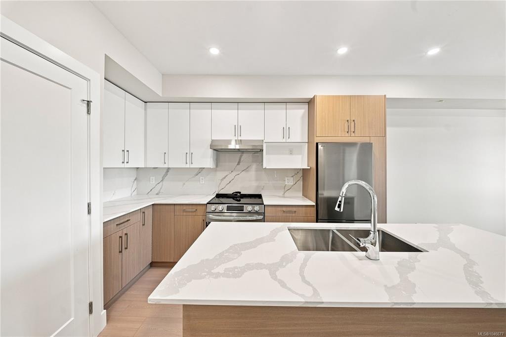 201-171 W Jensen Avenue, Parksville, BC, V9P 1K3 - 6