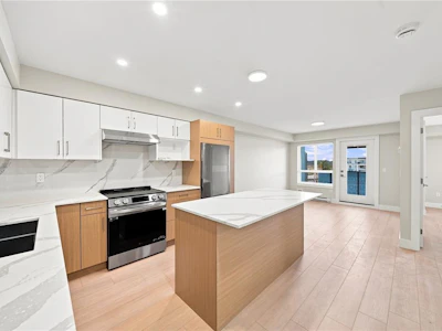 309-171 W Jensen Avenue - 5
