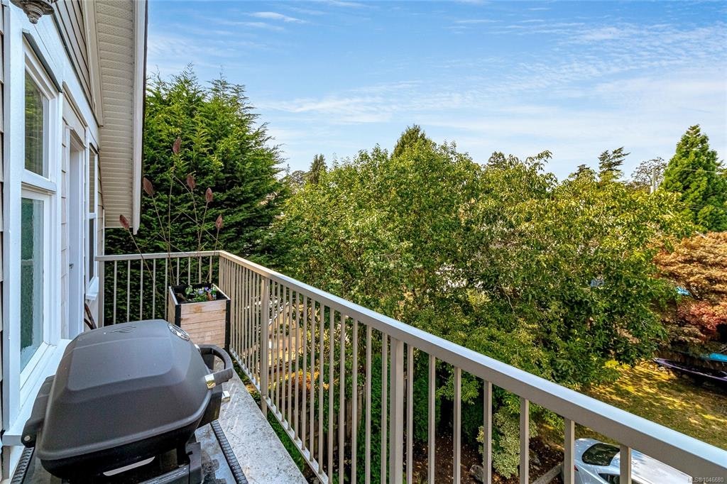 D-1216 Styles Street, Victoria, BC, V9A 3Z5 - 47