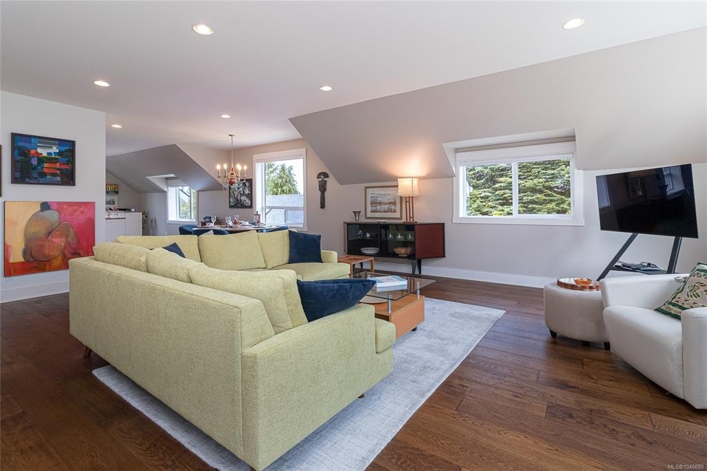 D-1216 Styles Street, Victoria, BC, V9A 3Z5 - 19