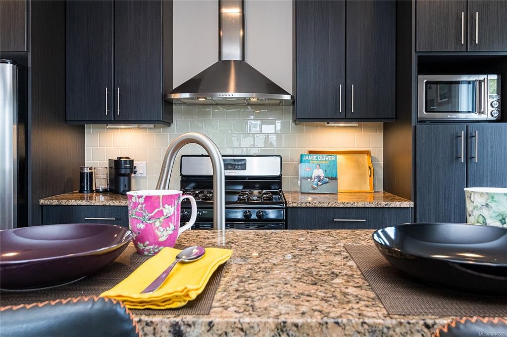 D-1216 Styles Street, Victoria, BC, V9A 3Z5 - 28