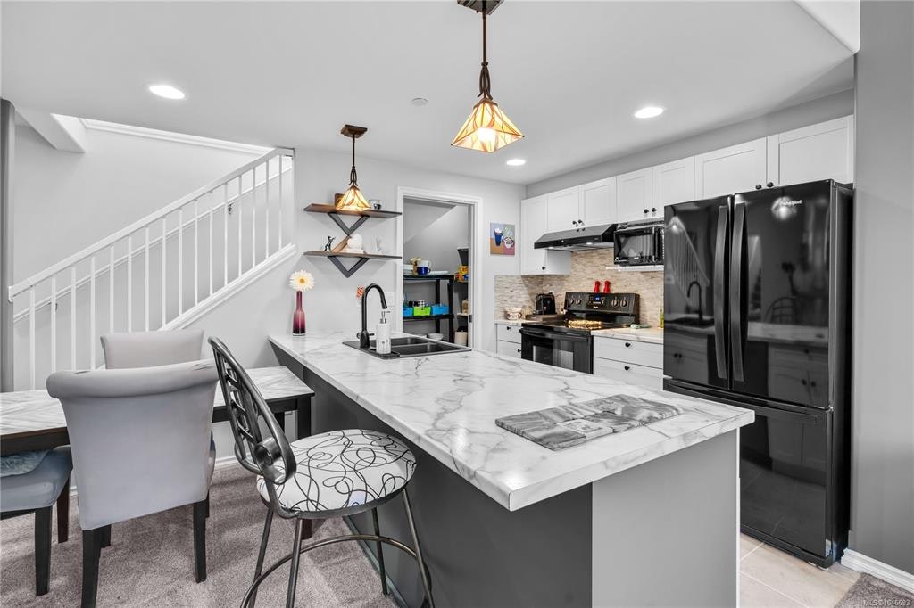 405-2823 Jacklin Road, Langford, BC, V9B 3Y1 - 13