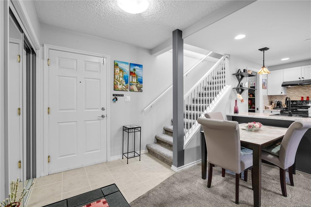 405-2823 Jacklin Road, Langford, BC, V9B 3Y1 - 3