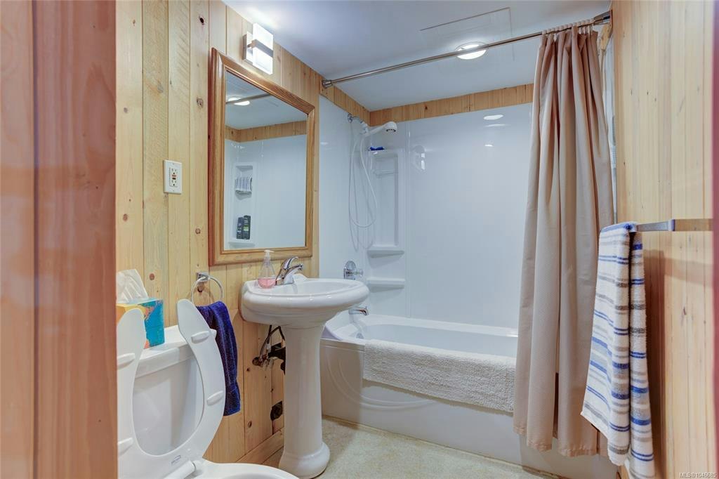 10660 Cedar Drive, Youbou, BC, V0R 3E1 - 44