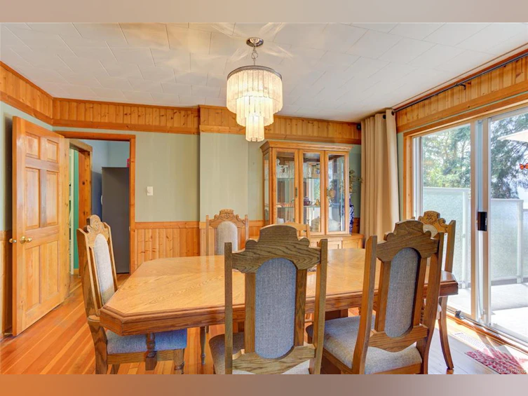 10660 Cedar Drive, Youbou, BC, V0R 3E1 - 7