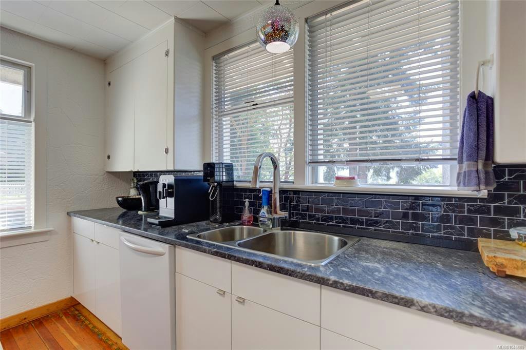 10660 Cedar Drive, Youbou, BC, V0R 3E1 - 15
