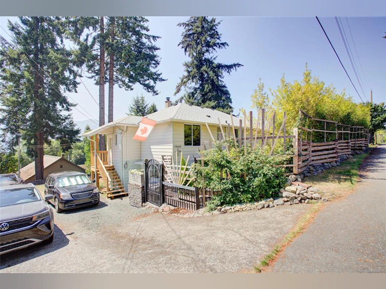 10660 Cedar Drive, Youbou, BC, V0R 3E1 - 51