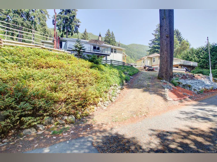 10660 Cedar Drive, Youbou, BC, V0R 3E1 - 63