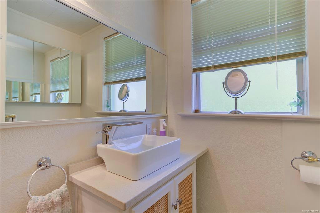 10660 Cedar Drive, Youbou, BC, V0R 3E1 - 32