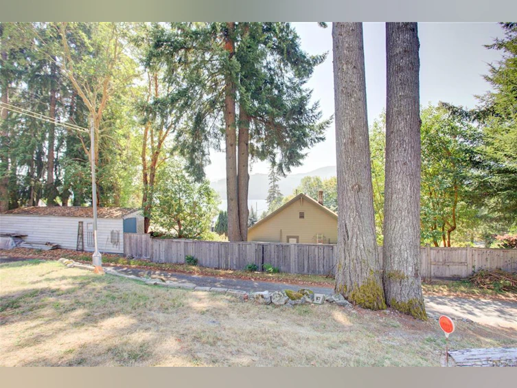10660 Cedar Drive, Youbou, BC, V0R 3E1 - 64