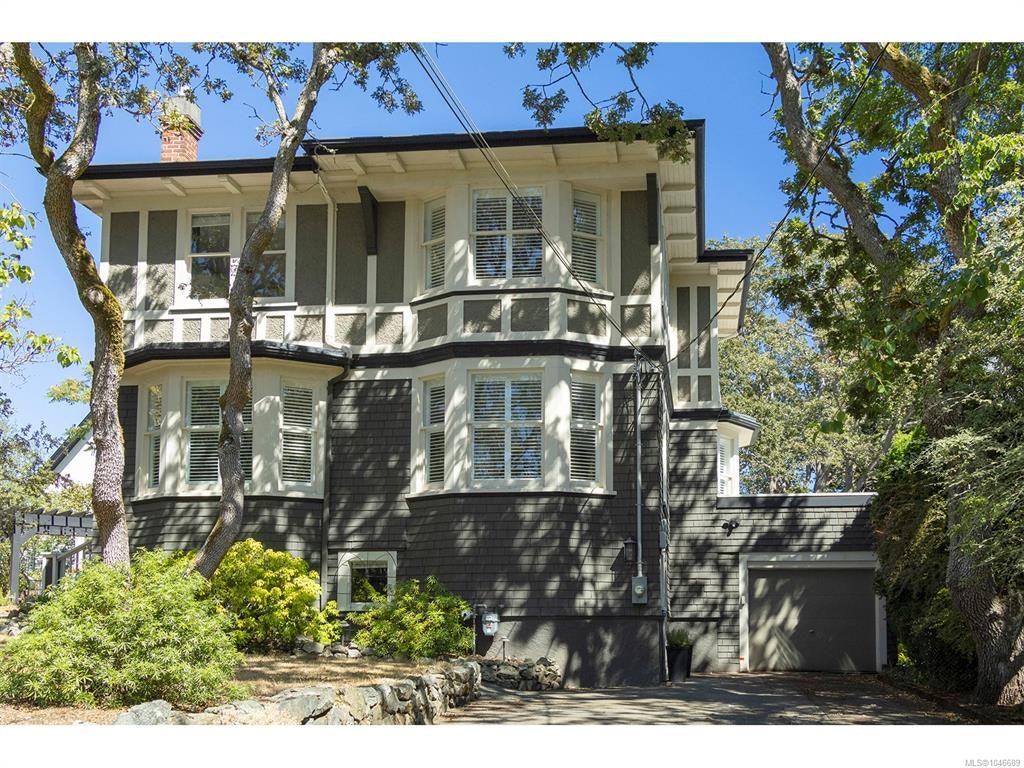 1391 Victoria Avenue, Oak Bay, BC, V8S 4P4