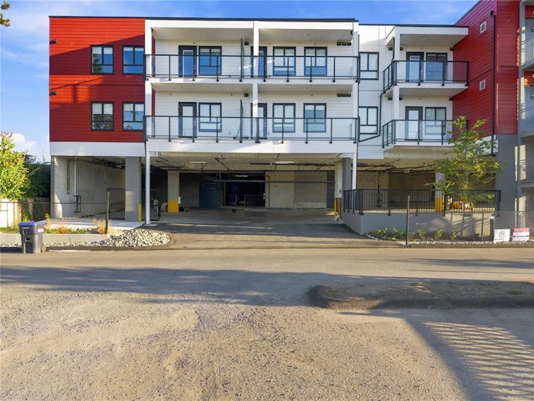 301-171 W Jensen Avenue, Parksville, BC, V9P 1K3 - 40