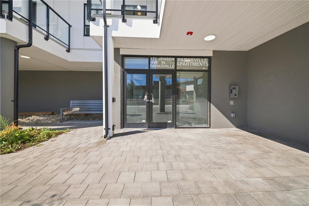 301-171 W Jensen Avenue, Parksville, BC, V9P 1K3 - 27