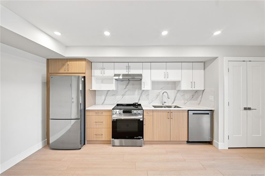 307-171 W Jensen Avenue - 2